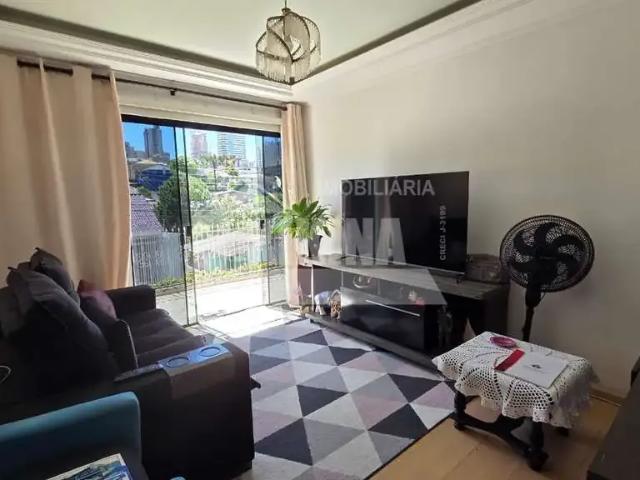 Casa / Sobrado para Venda em Ponta Grossa/PR Ronda 4 Quartos