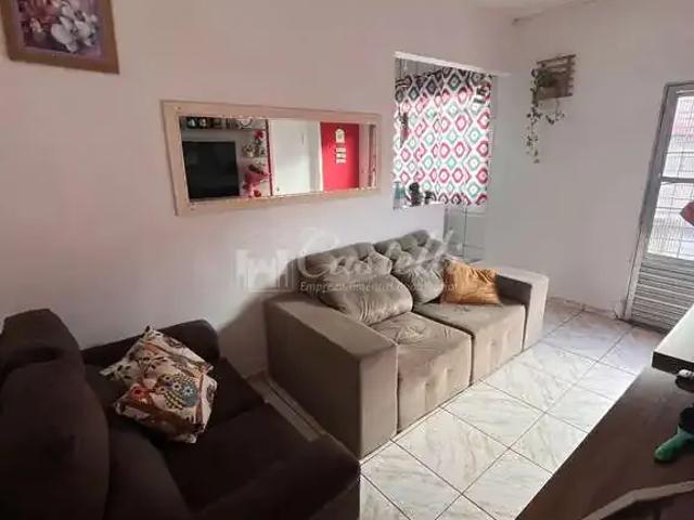 Casa / Sobrado para Venda em Ponta Grossa/PR Ronda 5 Quartos