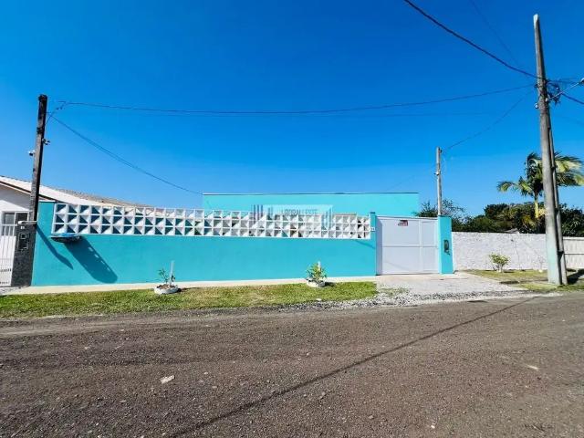 Casa / Sobrado para Venda em Pontal do Paraná/PR Canoas 3 Quartos