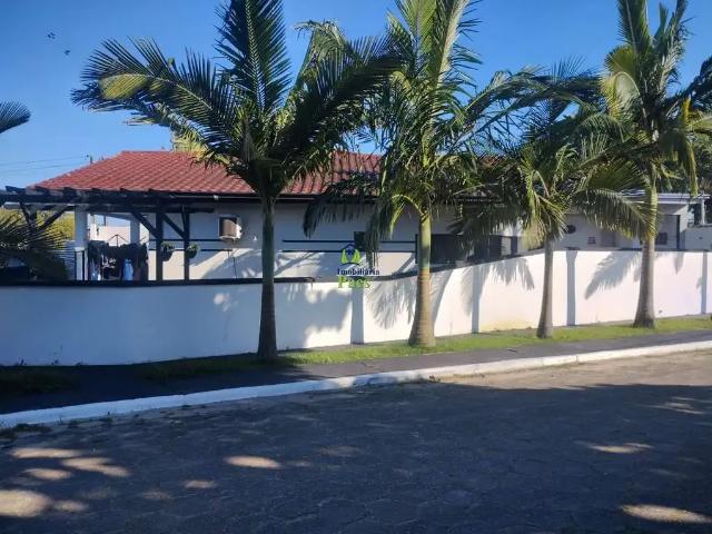 Casa / Sobrado para Venda em Pontal do Paraná/PR Canoas 3 Quartos