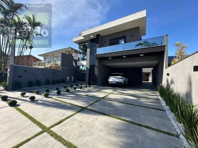 Casa / Sobrado para Venda em Pontal do Paraná/PR Atami 4 Quartos