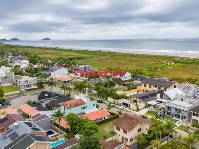 Casa / Sobrado para Venda em Pontal do Paraná/PR Atami 5 Quartos