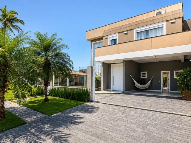Casa / Sobrado para Venda em Pontal do Paraná/PR Atami