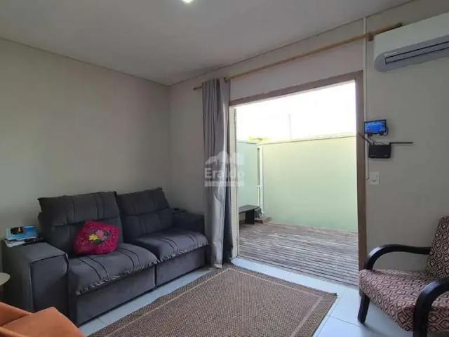 Casa / Sobrado para Venda em Pontal do Paraná/PR Balneário Leblon 3 Quartos