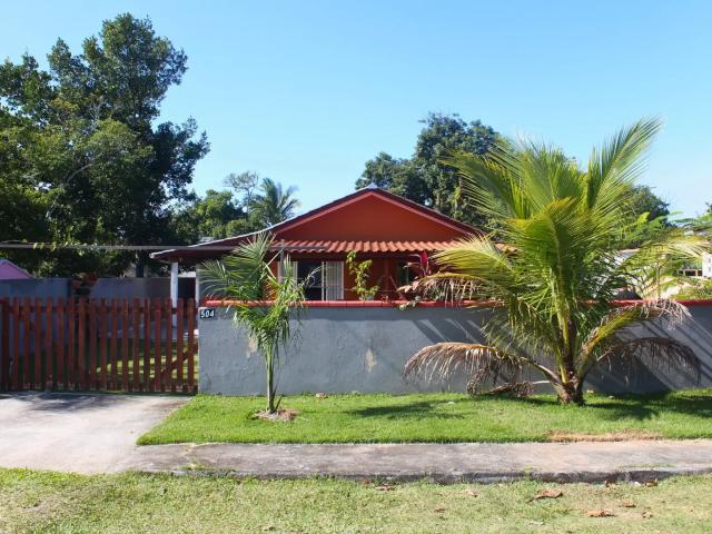 Casa / Sobrado para Venda em Pontal do Paraná/PR Grajaú 2 Quartos