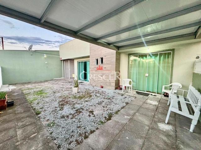 Casa / Sobrado para Venda em Pontal do Paraná/PR Jardim Canadá 3 Quartos