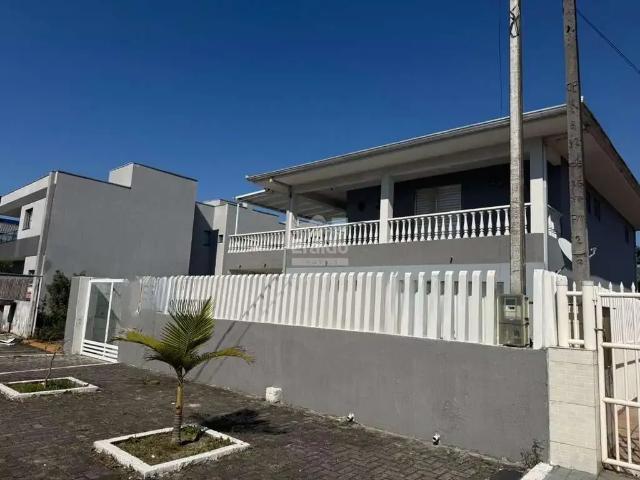 Casa / Sobrado para Venda em Pontal do Paraná/PR Santa Terezinha 4 Quartos