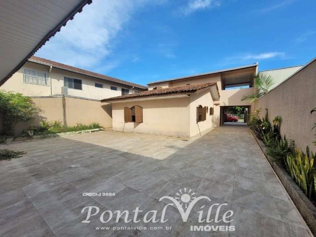 Casa / Sobrado para Venda em Pontal do Paraná/PR Shangri lá 6 Quartos