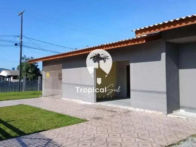 Casa / Sobrado para Venda em Pontal do Paraná/PR Shangri lá 2 Quartos