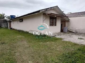 Pontal do Paraná, Balneário Piçarras - Área de serviço