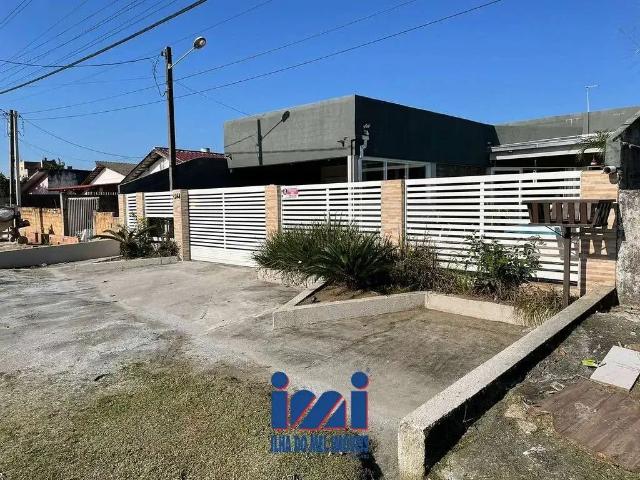 Casa / Sobrado para Venda em Pontal do Paraná/PR Shangri lá 3 Quartos