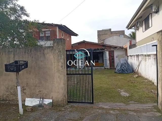 Casa / Sobrado para Venda em Pontal do Paraná/PR Shangri lá 3 Quartos