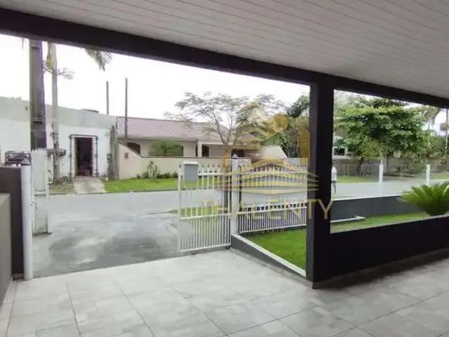 Casa / Sobrado para Venda em Pontal do Paraná/PR Praia de Leste 3 Quartos