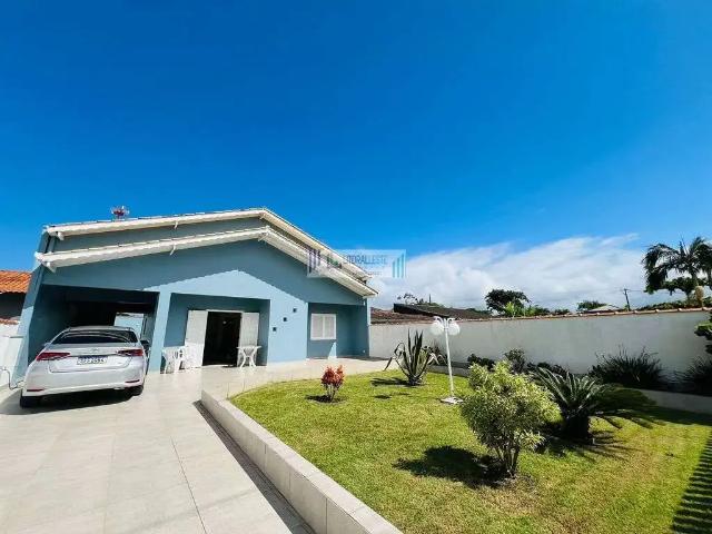 Casa / Sobrado para Venda em Pontal do Paraná/PR Praia de Leste 4 Quartos
