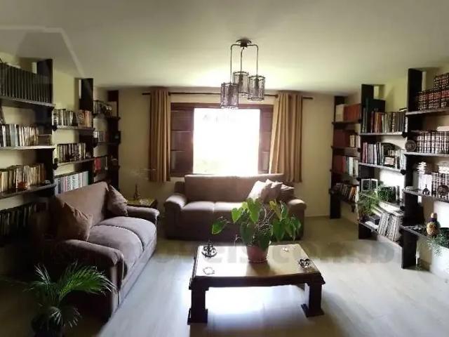 Casa / Sobrado para Venda em Poá/SP Jardim Medina 5 Quartos
