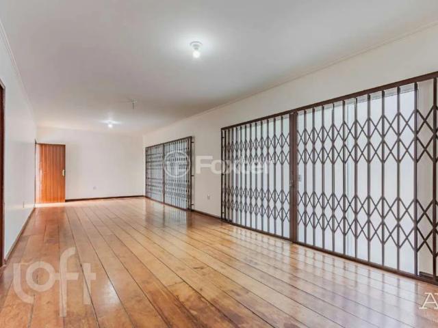 Casa / Sobrado para Venda em Porto Alegre/RS Teresópolis 4 Quartos