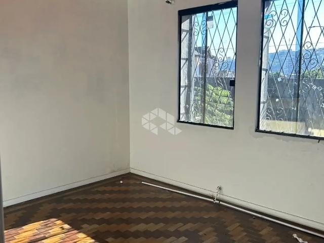 Casa / Sobrado para Venda em Porto Alegre/RS Teresópolis 4 Quartos