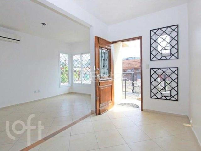 Casa / Sobrado para Venda em Porto Alegre/RS Teresópolis 3 Quartos