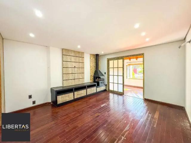Casa / Sobrado para Venda em Porto Alegre/RS Três Figueiras 3 Quartos
