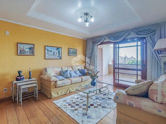 Casa / Sobrado para Venda em Porto Alegre/RS Tristeza 4 Quartos