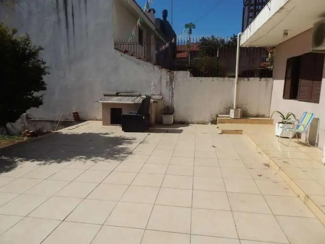 Casa / Sobrado para Venda em Porto Alegre/RS Tristeza 4 Quartos