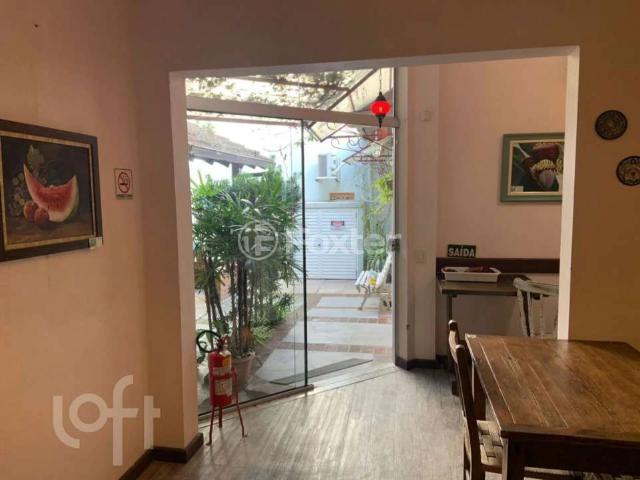 Casa / Sobrado para Venda em Porto Alegre/RS Tristeza 4 Quartos