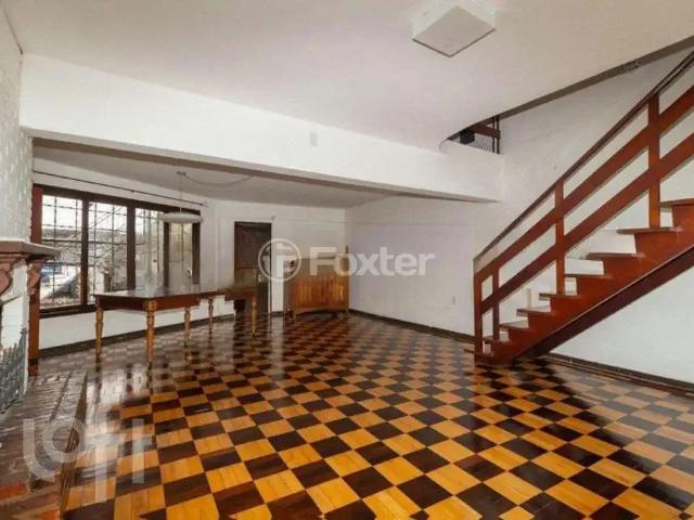 Casa / Sobrado para Venda em Porto Alegre/RS Tristeza 4 Quartos