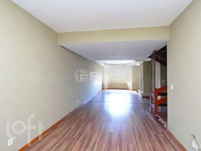 Casa / Sobrado para Venda em Porto Alegre/RS Tristeza 4 Quartos