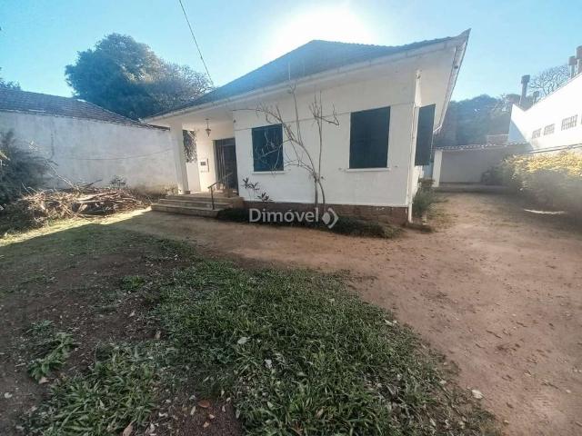 Casa / Sobrado para Venda em Porto Alegre/RS Tristeza 4 Quartos