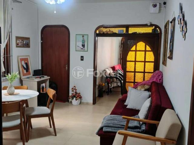 Casa / Sobrado para Venda em Porto Alegre/RS Tristeza 5 Quartos