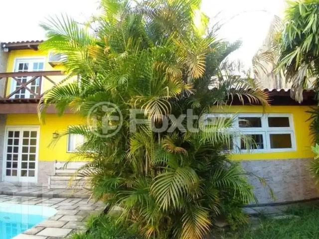 Casa / Sobrado para Venda em Porto Alegre/RS Tristeza 6 Quartos