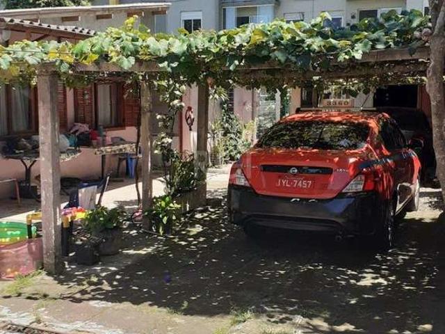 Casa / Sobrado para Venda em Porto Alegre/RS Tristeza 2 Quartos