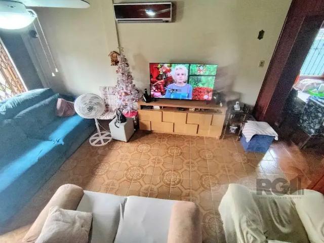 Casa / Sobrado para Venda em Porto Alegre/RS Tristeza 3 Quartos