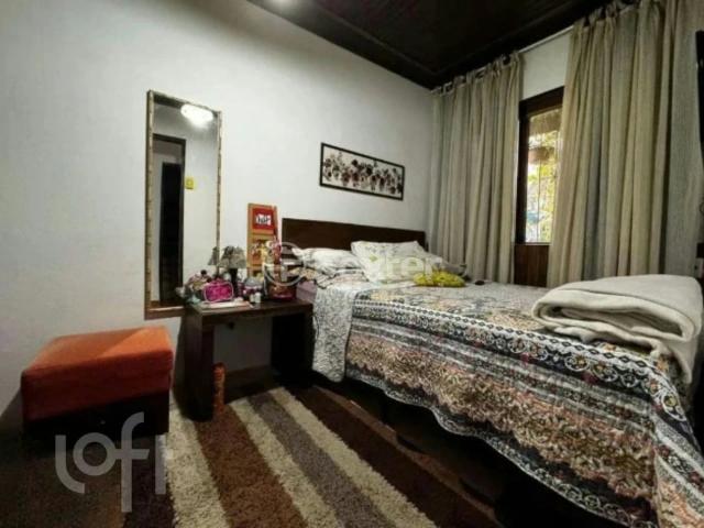 Casa / Sobrado para Venda em Porto Alegre/RS Tristeza 3 Quartos
