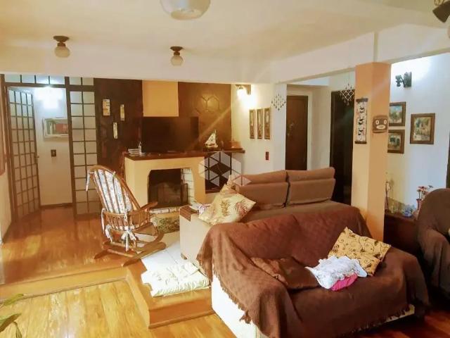 Casa / Sobrado para Venda em Porto Alegre/RS Tristeza 3 Quartos