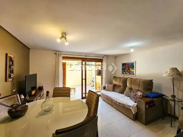 Casa / Sobrado para Venda em Porto Alegre/RS Tristeza 3 Quartos