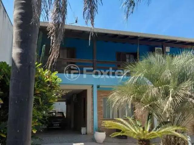 Casa / Sobrado para Venda em Porto Alegre/RS Tristeza 3 Quartos