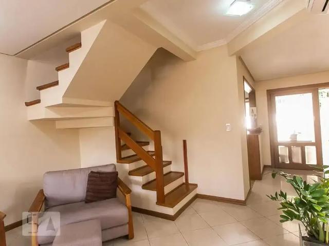 Casa / Sobrado para Venda em Porto Alegre/RS Tristeza 3 Quartos