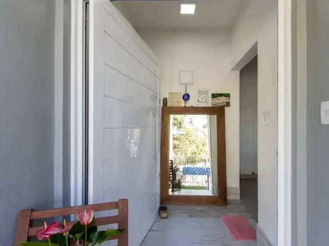 Casa / Sobrado para Venda em Porto Alegre/RS Tristeza 3 Quartos