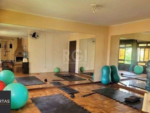 Casa / Sobrado para Venda em Porto Alegre/RS Tristeza 3 Quartos