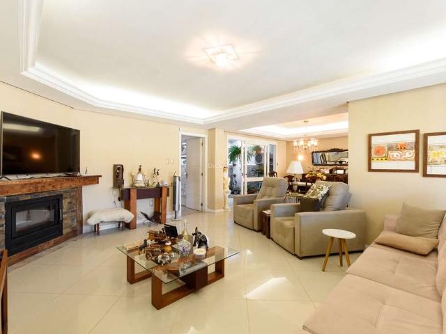 Casa / Sobrado para Venda em Porto Alegre/RS Vila Assunção 3 Quartos