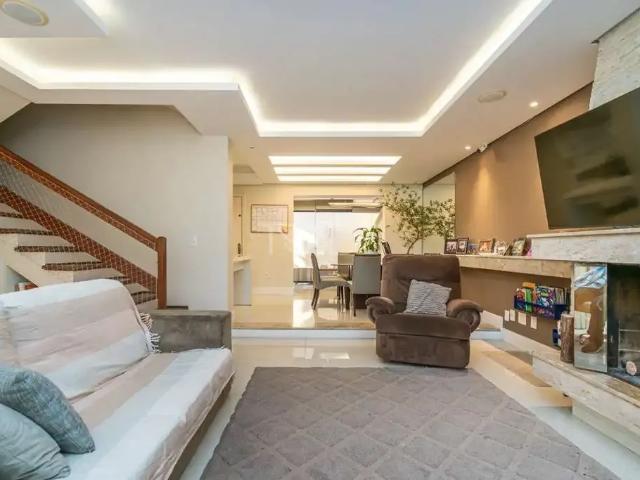 Casa / Sobrado para Venda em Porto Alegre/RS Tristeza 3 Quartos