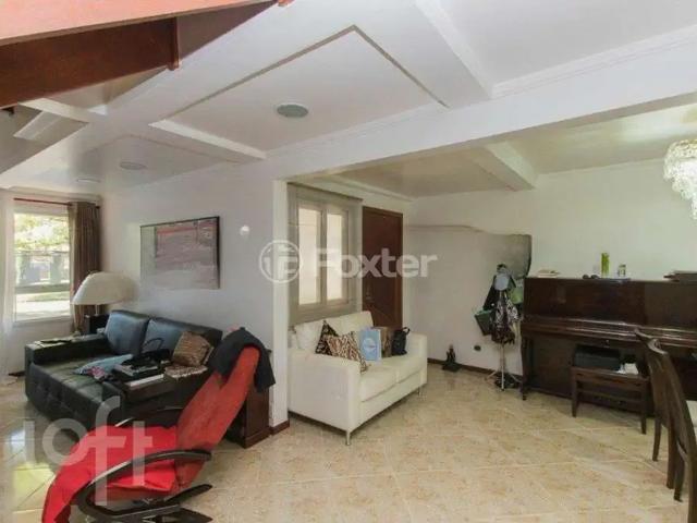 Casa / Sobrado para Venda em Porto Alegre/RS Tristeza 3 Quartos