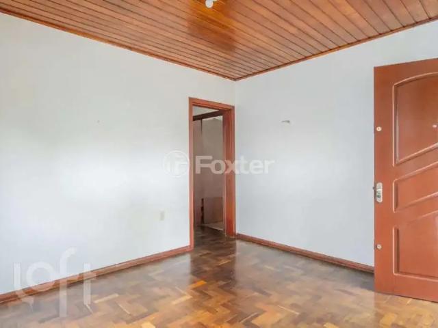 Casa / Sobrado para Venda em Porto Alegre/RS Vila Nova 3 Quartos