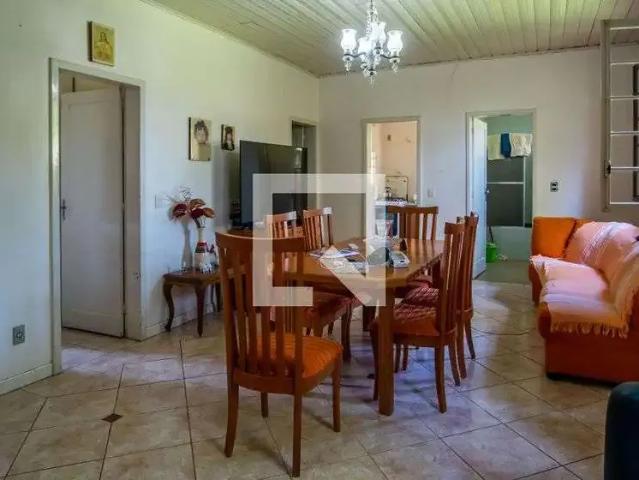 Casa / Sobrado para Venda em Porto Alegre/RS Vila Nova 3 Quartos