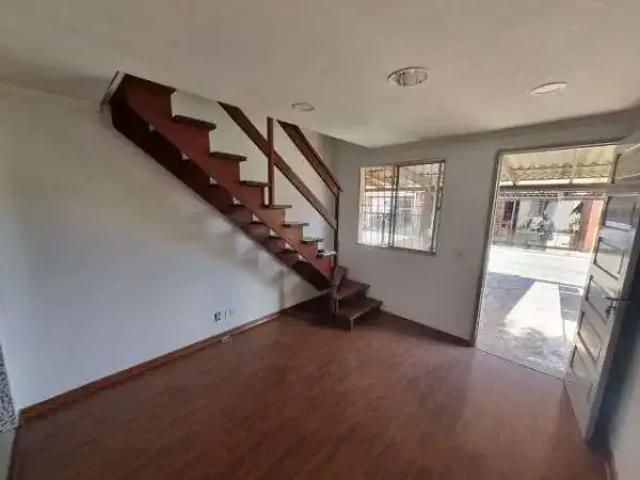 Casa / Sobrado para Venda em Porto Alegre/RS Vila Nova 2 Quartos