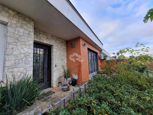 Casa / Sobrado para Venda em Porto Alegre/RS Vila Assunção 3 Quartos