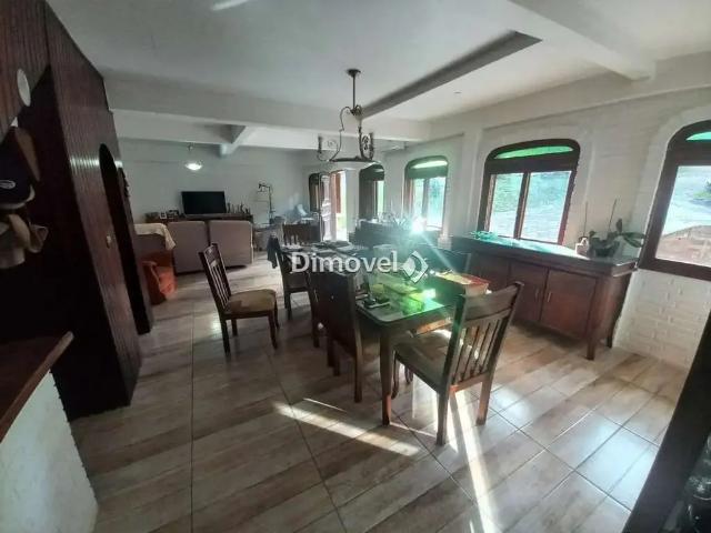 Casa / Sobrado para Venda em Porto Alegre/RS Vila Assunção 3 Quartos