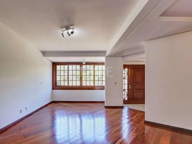 Casa / Sobrado para Venda em Porto Alegre/RS Vila Assunção 3 Quartos