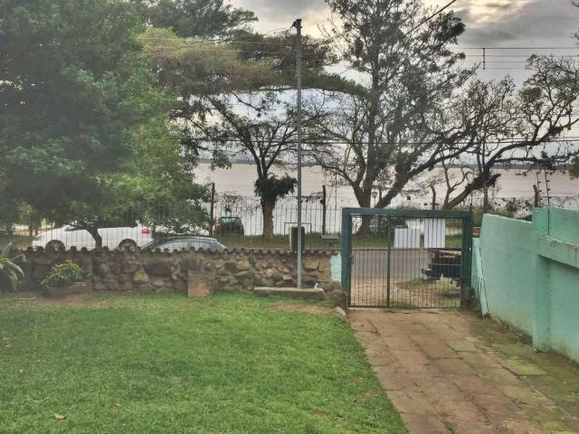 Casa / Sobrado para Venda em Porto Alegre/RS Vila Assunção 3 Quartos
